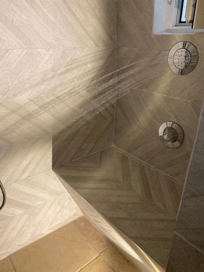Ca Sotto L'Arco Bed & Breakfast Ostuni Bagian luar foto