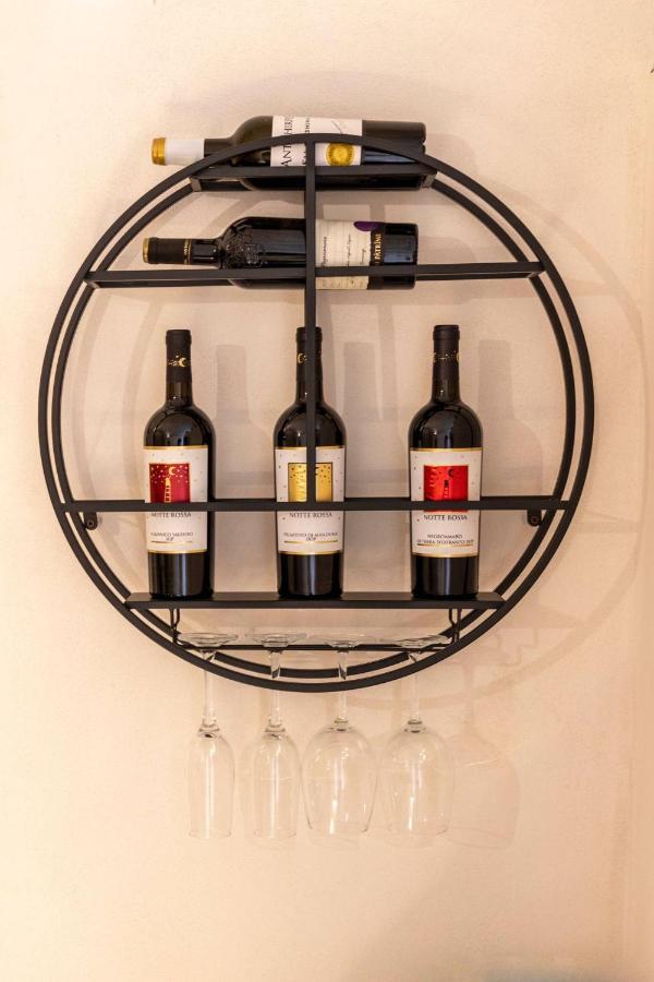 Ca Sotto L'Arco Bed & Breakfast Ostuni Bagian luar foto