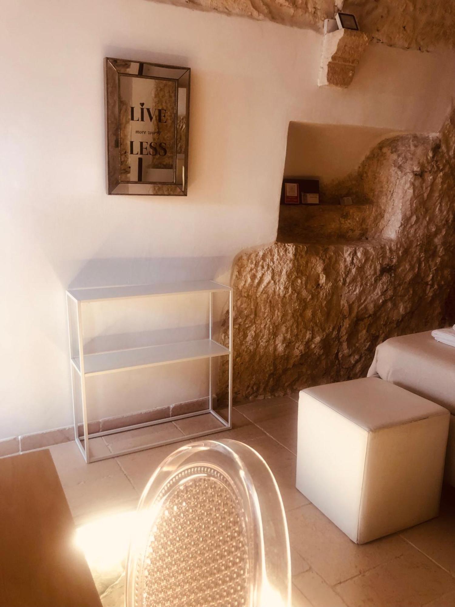 Ca Sotto L'Arco Bed & Breakfast Ostuni Bagian luar foto